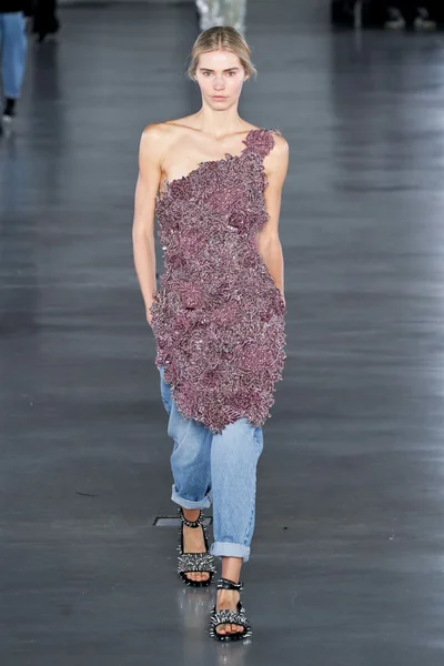 Look 49